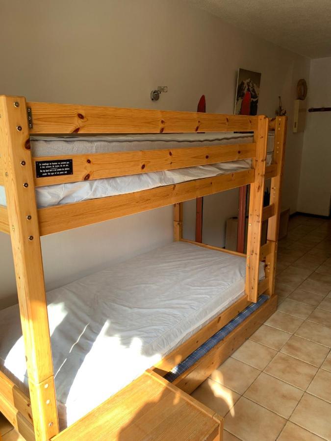 155 Piste Dans Mon Canape 沙泰勒 外观 照片