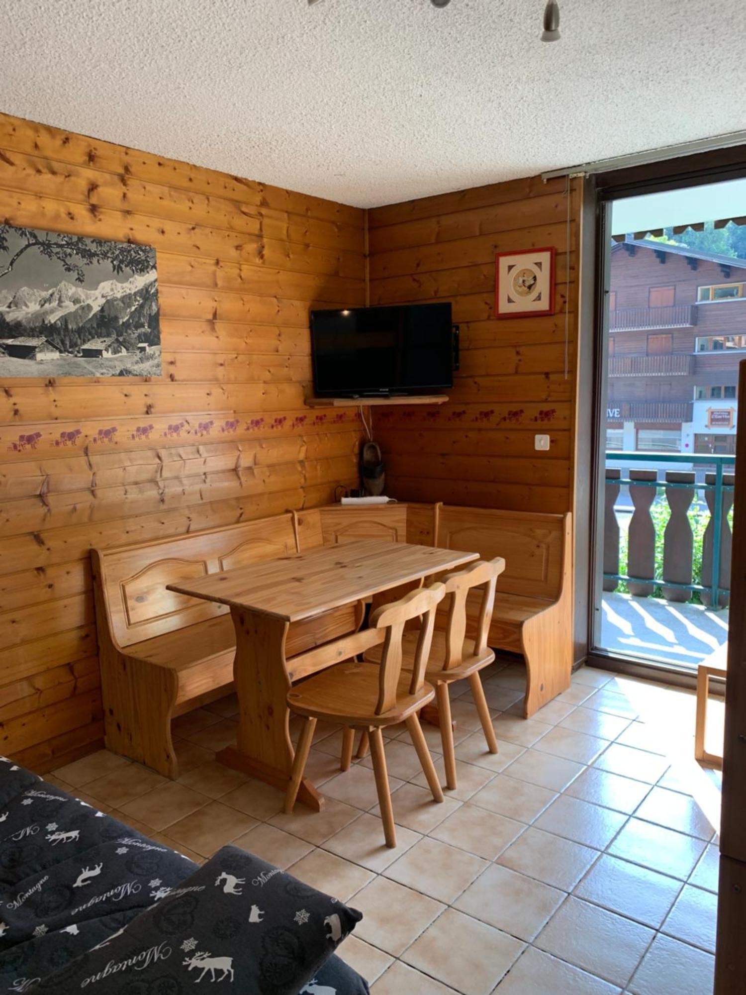 155 Piste Dans Mon Canape 沙泰勒 外观 照片